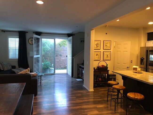 Building Photo - 10563 Mandevilla Ct