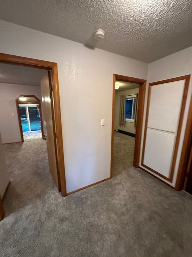 Building Photo - 2 Bedroom House Available in Sunset Beach!
