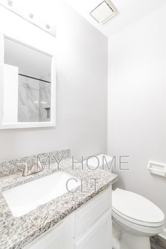 Building Photo - 6158 Meadow Rose Ln