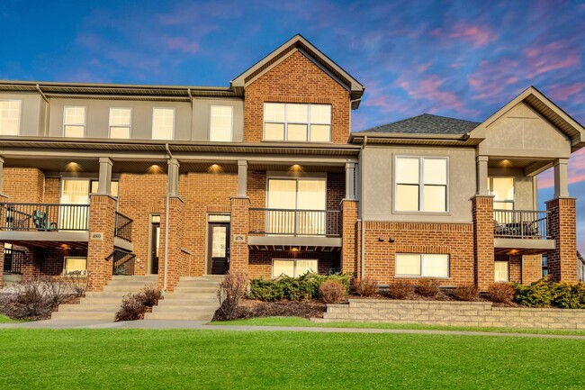 Building Photo - 478 Woodmoor Dr