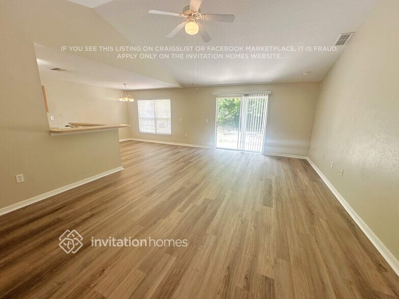 Building Photo - 1749 Sail Ct