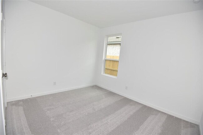 Building Photo - 16531 Mesquite Fld Dr
