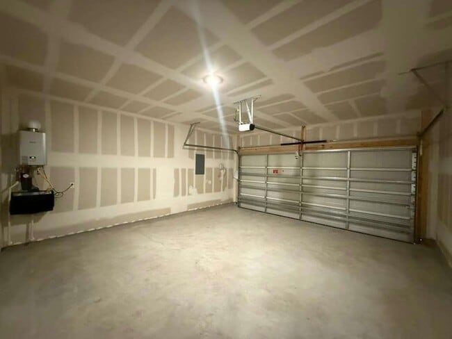 Building Photo - 17702 Sage Thrasher Dr