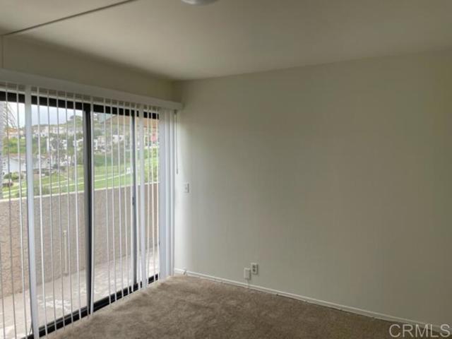 Building Photo - 2625 Pirineos Way