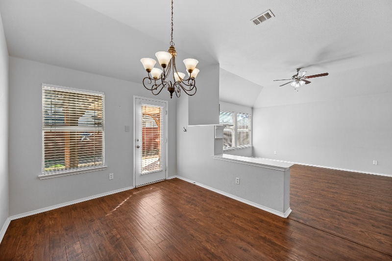 Building Photo - 10010 Voss Ave