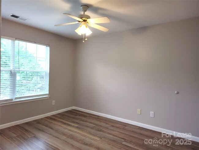 Building Photo - 8334 Gossomer Bay Dr