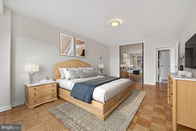 Building Photo - 4201 Cathedral Ave NW