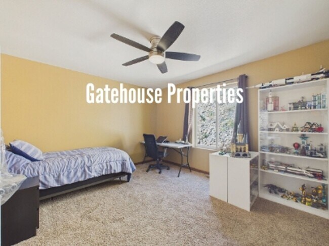Building Photo - Downtown Idaho Springs Home for Lease
