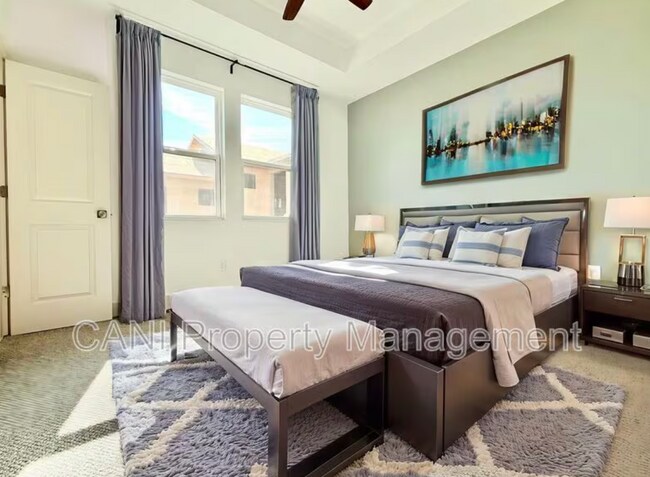 Building Photo - 728 Ellwood Ave