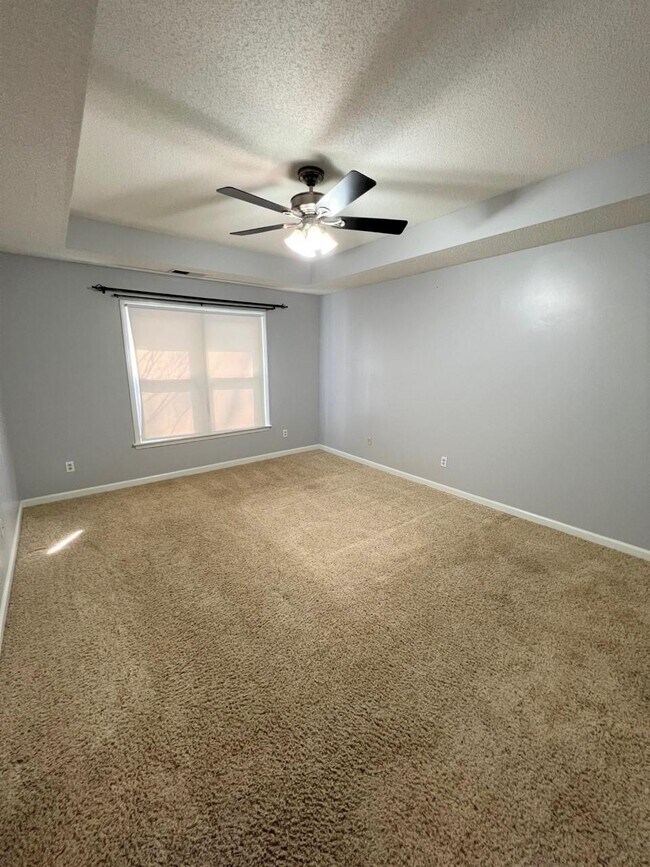 Building Photo - 1408 Squire Dudney Dr