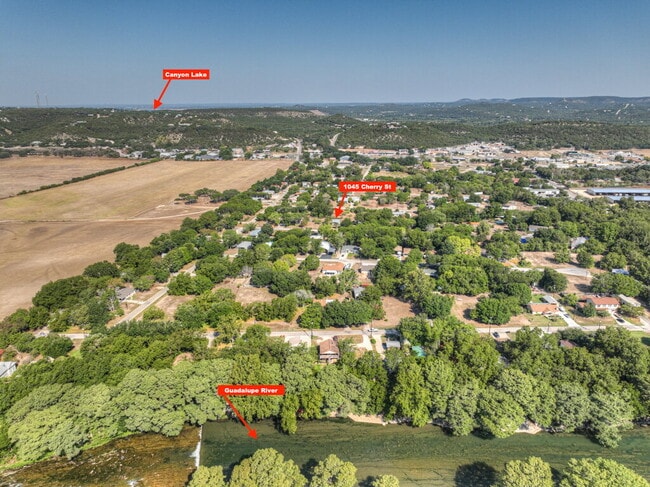 Building Photo - "Furnished 2-Bedroom Cottage Near Guadalup...