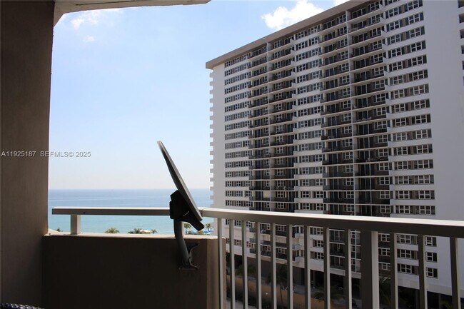 Building Photo - 1980 S Ocean Dr