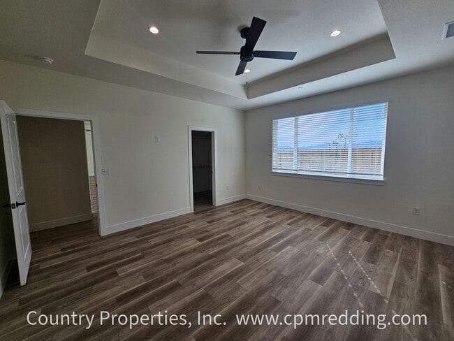 Building Photo - Stunning Brand New 4-Bedroom House in Rive...