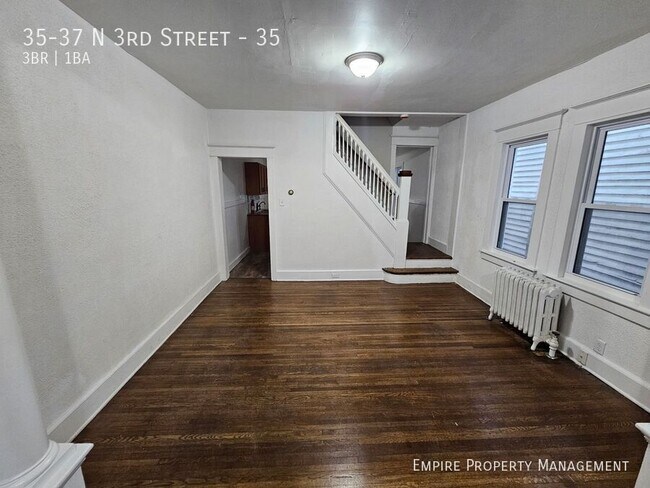 Building Photo - 35-37 N 3rd Street-35
