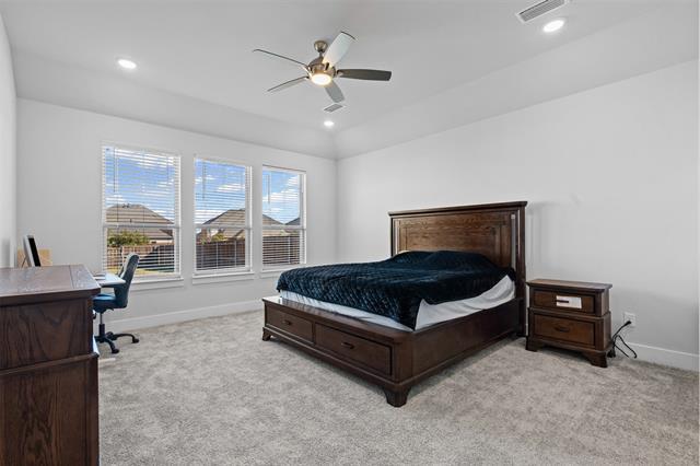 Building Photo - 1770 English Wy