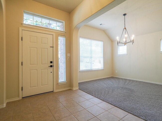 Building Photo - 3822 Vallarta Ln