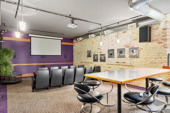 Movie theatre room - 940 Monroe Ave NW