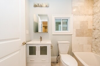 Building Photo - 4370 Washington St