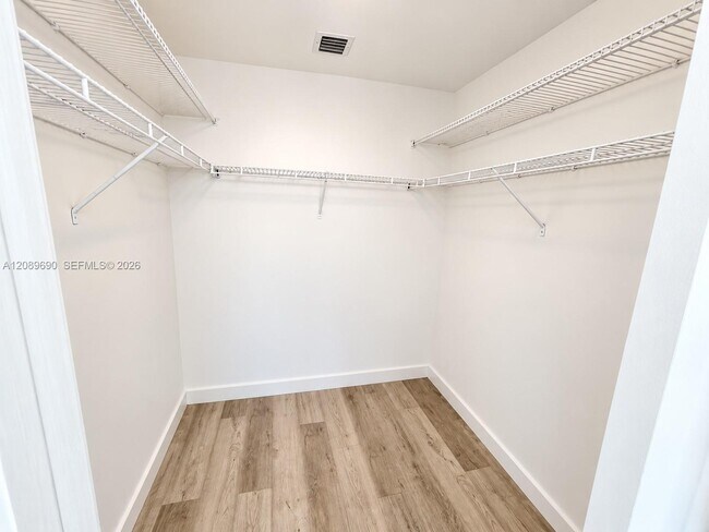 Building Photo - 888 Biscayne Blvd