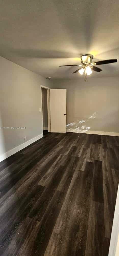 Building Photo - 161 NW 40th St