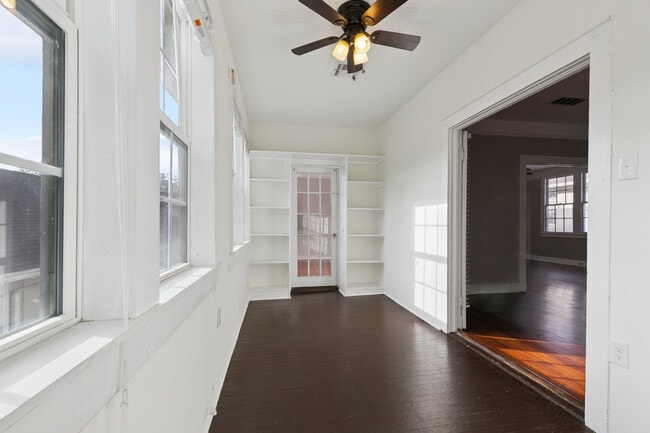 Building Photo - 2830 Palmer Ave