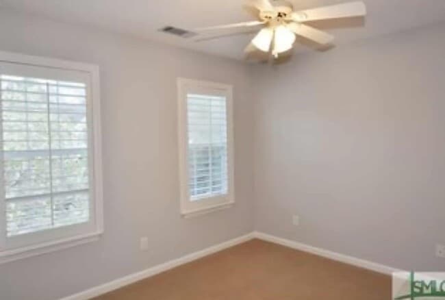 Building Photo - 235 Island Creek Ln