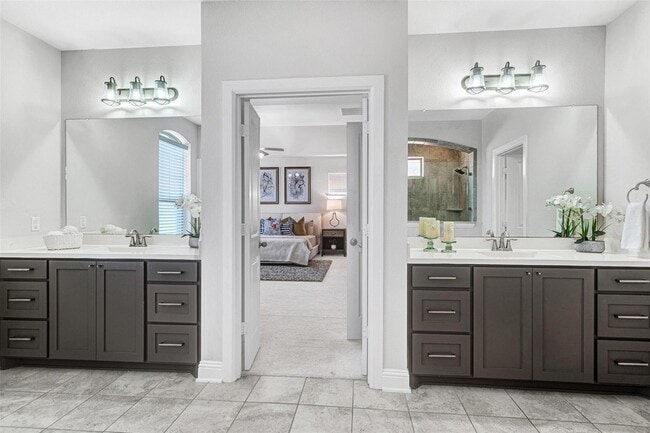 Building Photo - 3613 Gloucester Rd