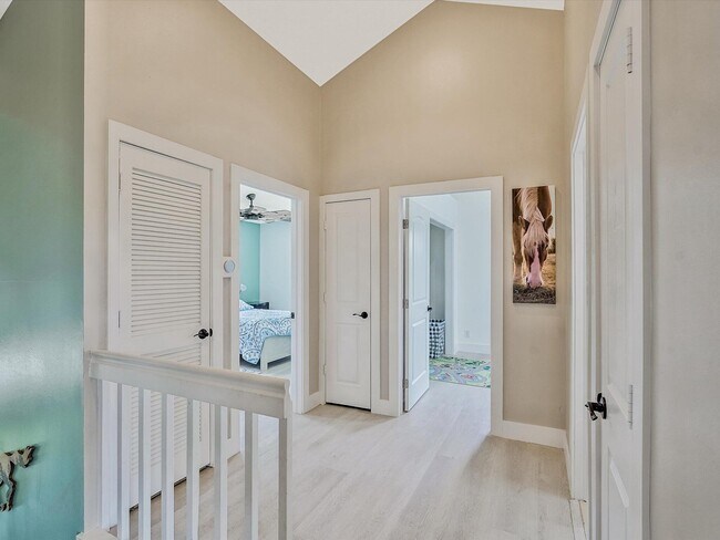 Building Photo - 1350 C Rd