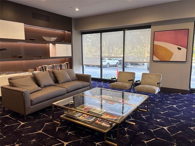 Building Photo - 20355 NE 34th Ct