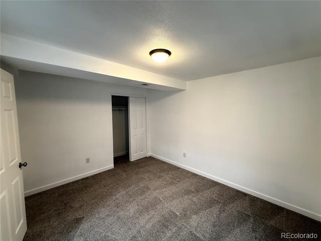 Building Photo - 8773 Pochard St