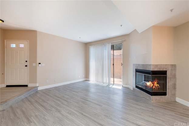 Building Photo - 13133 Le Parc Blvd