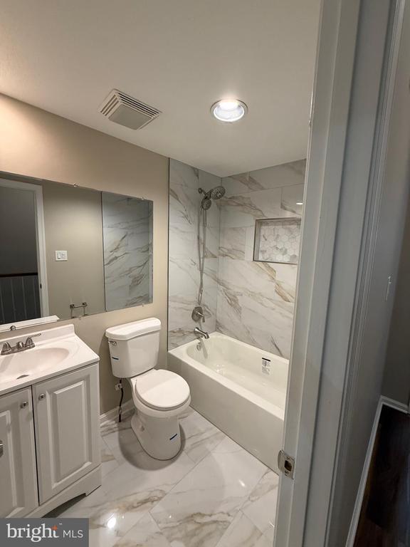 Building Photo - 45 Fendall Ave