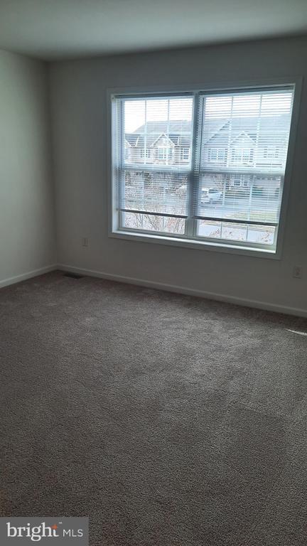 Building Photo - 417 Mercury Dr