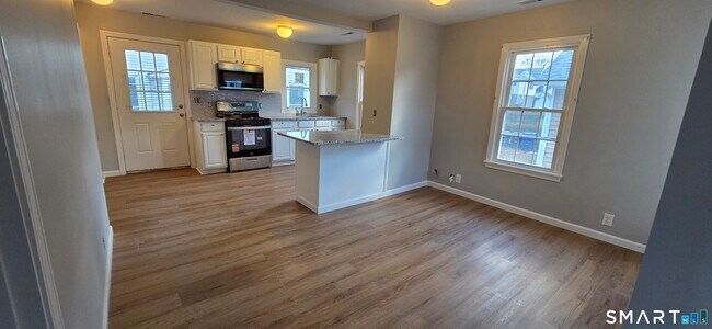 Building Photo - 126 Tremont St