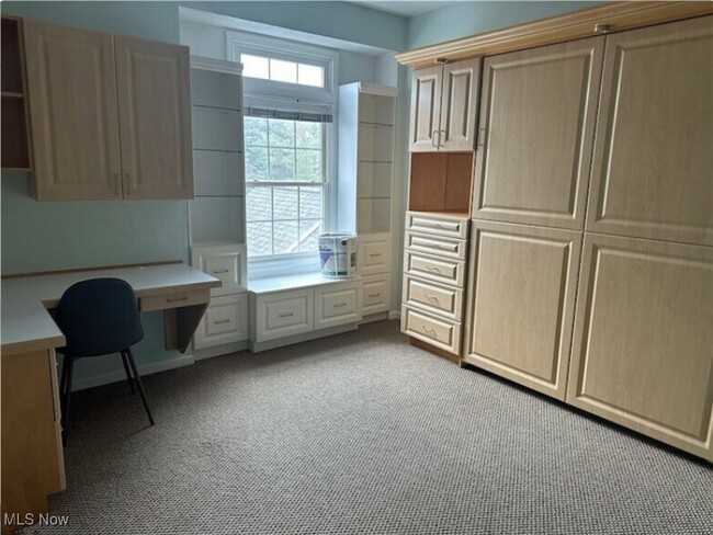 Building Photo - 475 Eagle Trce