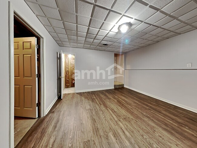 Building Photo - 420 Etowah Valley Way