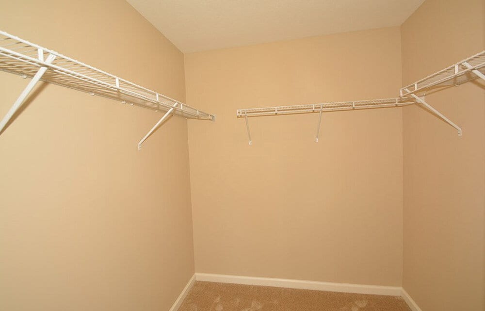 Building Photo - 5544 Wild Horse Dr