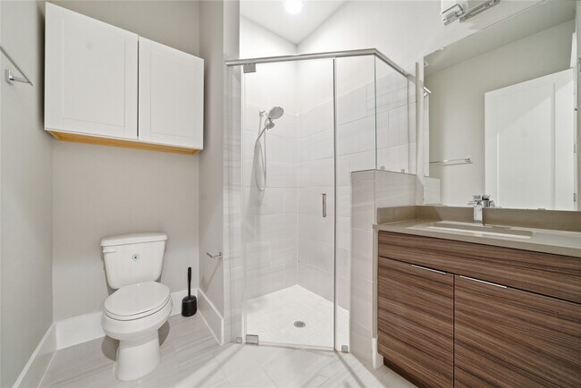 Building Photo - 1615 Wheeler Ave