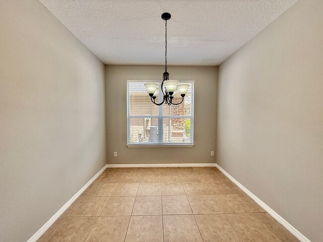 Building Photo - GORGEOUS Two Story 4/3.5 home in sought af...