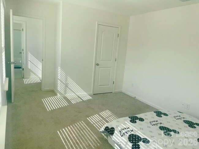 Building Photo - 5006 Beacon Ave