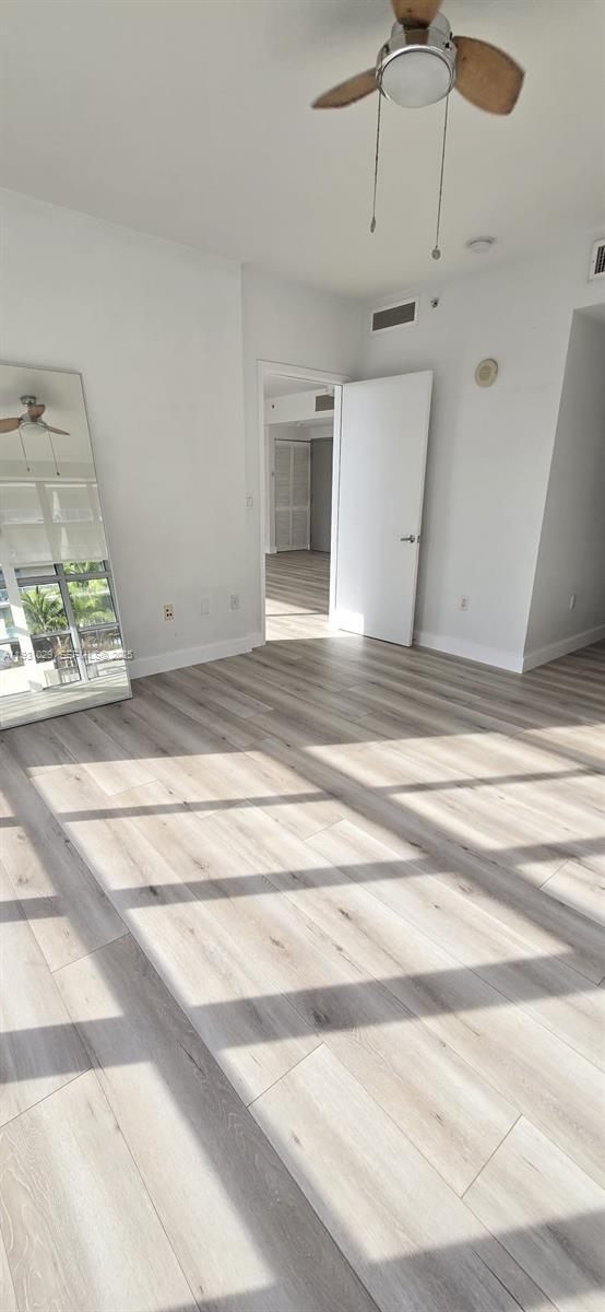 Building Photo - 3451 NE 1st Ave