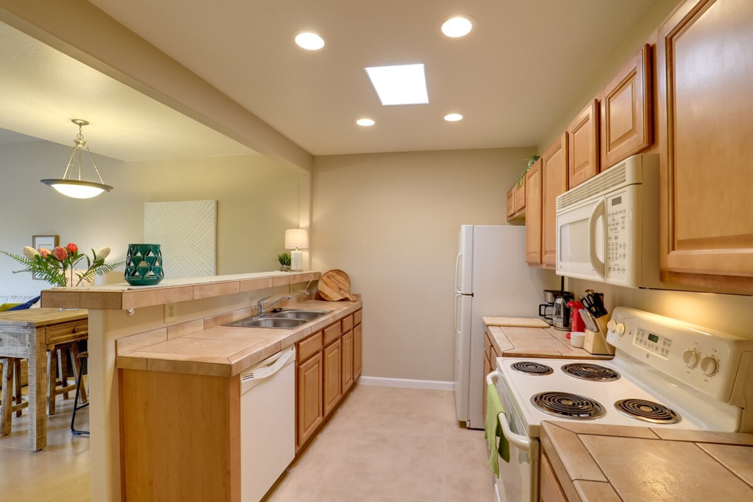 Building Photo - 6255 N Camino Pimeria Alta