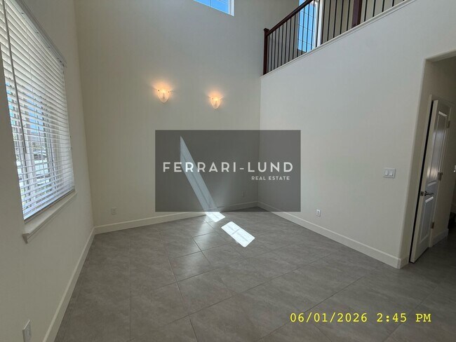 Building Photo - Newer 4 Bedroom Home with 2,367 Sq. Ft. of Living Space! - Kay DeAlba property!!
