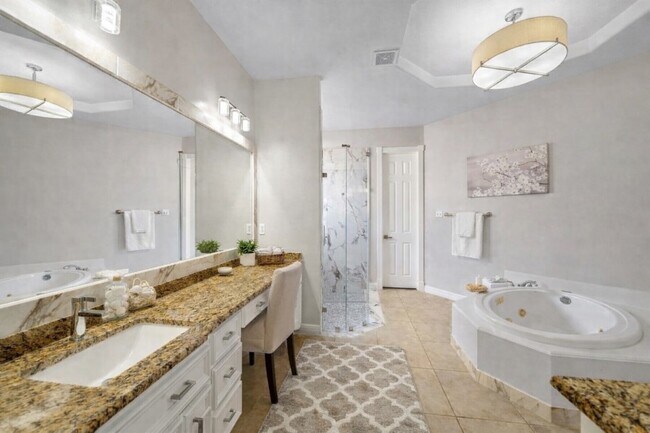 Building Photo - 25307 Piney Bend Ct