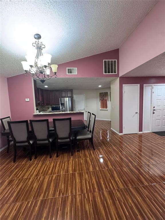 Building Photo - 138 Pinewood Cir