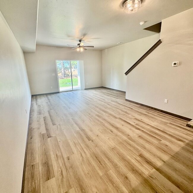 Building Photo - Brand new Townhome in heart of Rathdrum