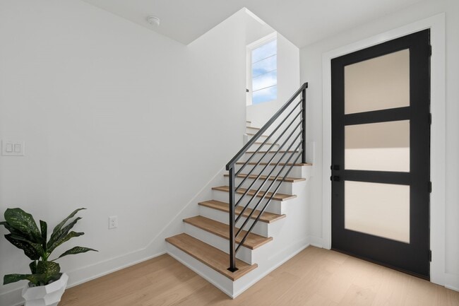 Building Photo - 8709 Ojeman Villas Dr