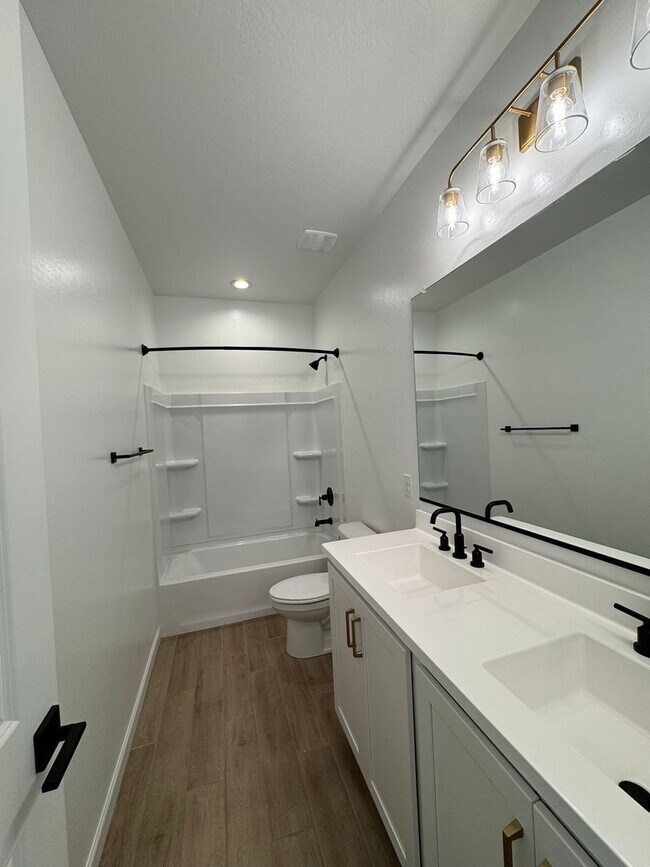 Building Photo - BRAND NEW HOME IN UNION PARK AT NORTERRA I...