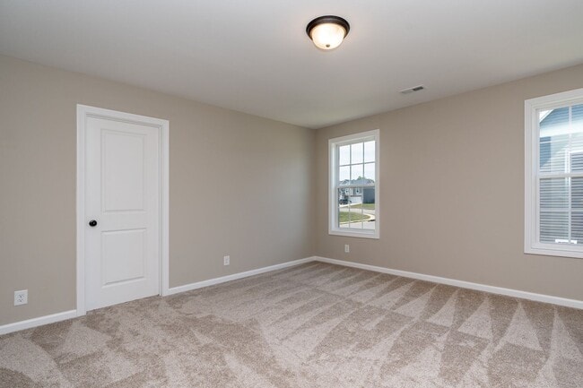 Building Photo - 1325 Shockey Dr