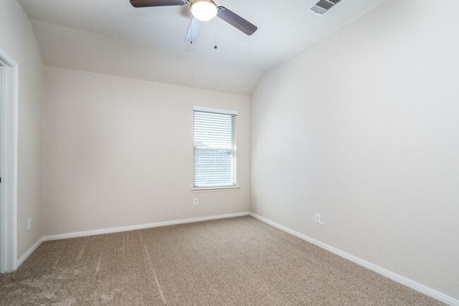 Building Photo - 22918 Caverly Ln